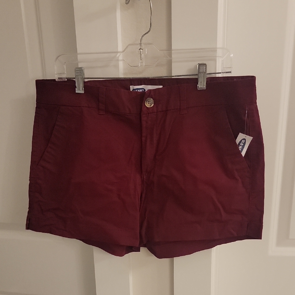Old Navy Mid Rise Burgundy Women Shorts